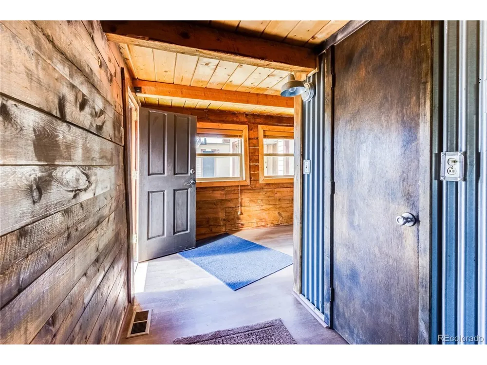 2177 County Road 341 Westcliffe, CO 81252