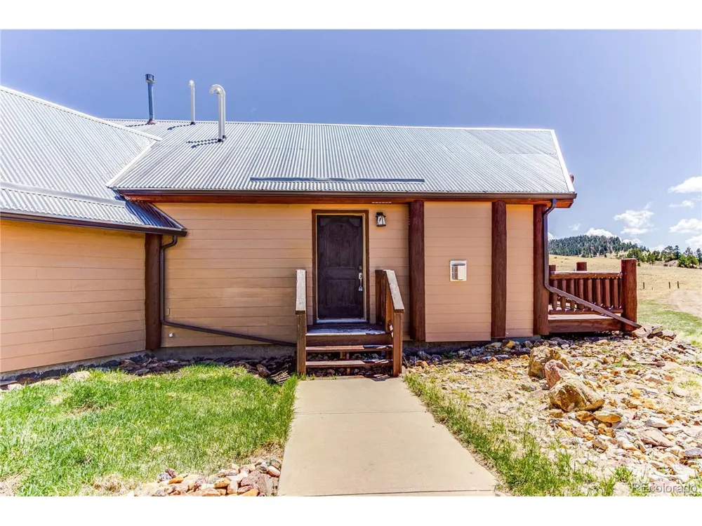 2177 County Road 341 Westcliffe, CO 81252