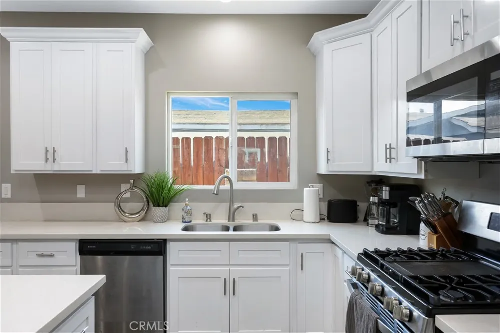 14415 Pontlavoy Avenue Norwalk, CA 90650