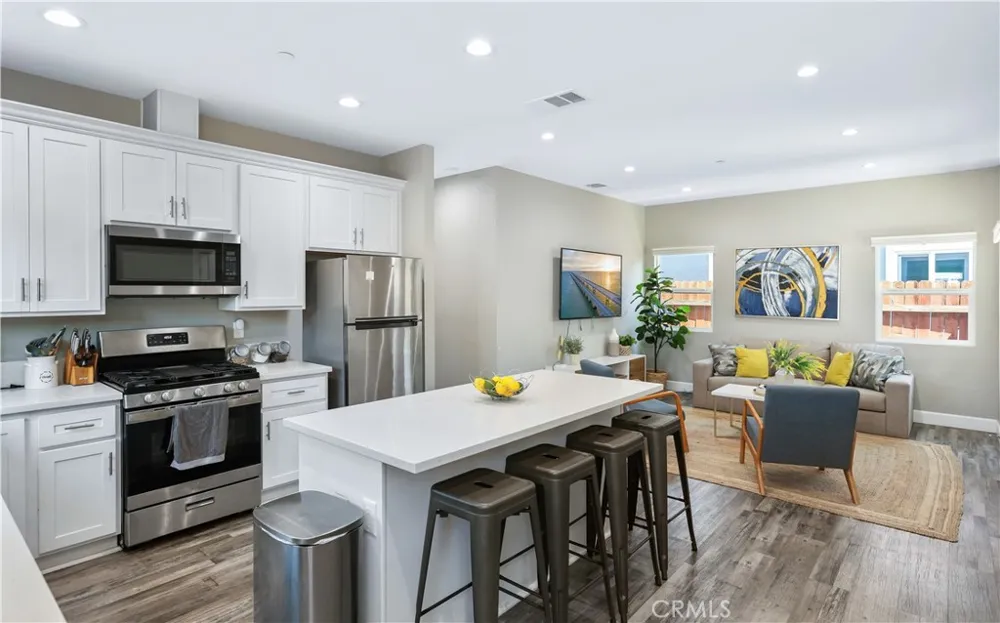 14415 Pontlavoy Avenue Norwalk, CA 90650