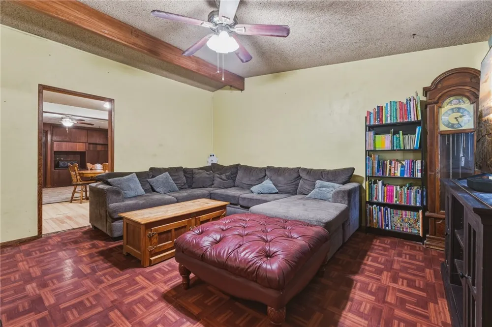 525 E. Williams. ST Yermo, CA 92398