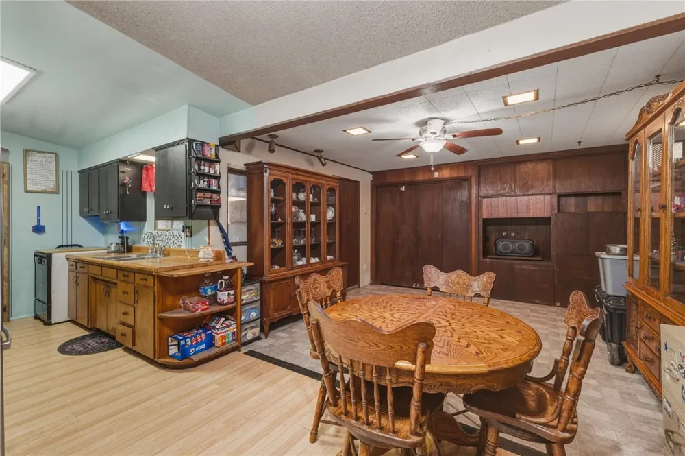 525 E. Williams. ST Yermo, CA 92398