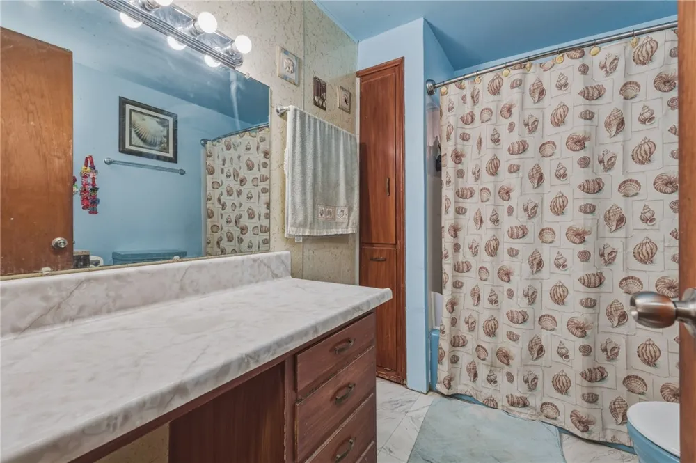 525 E. Williams. ST Yermo, CA 92398