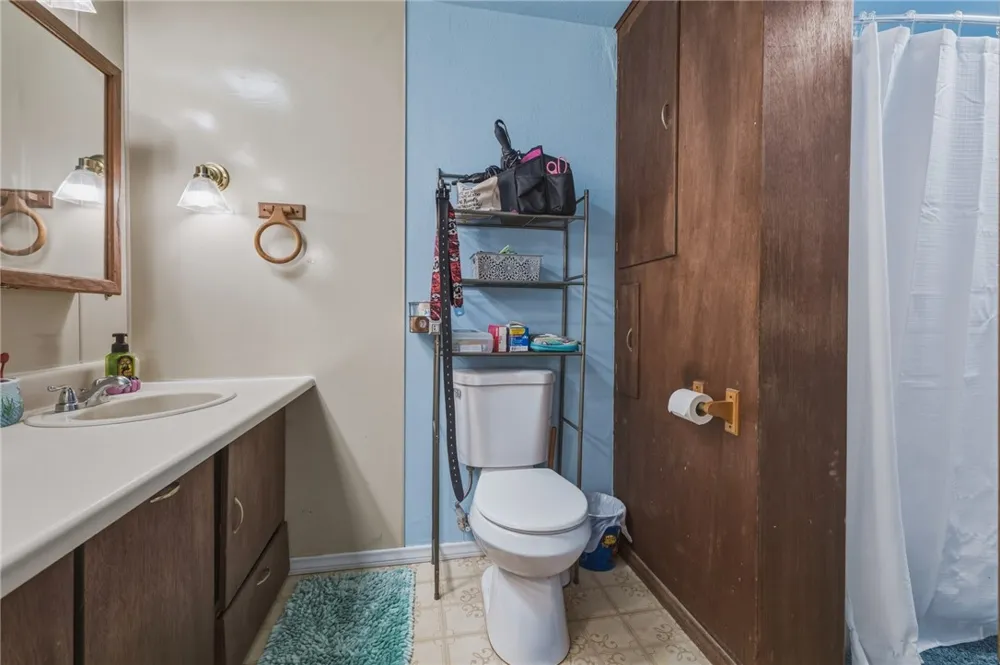525 E. Williams. ST Yermo, CA 92398