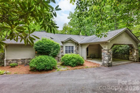 560 Toxaway Court