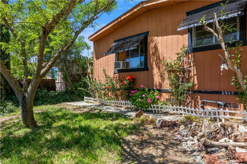 6945 Colusa Street Nice, CA 95464
