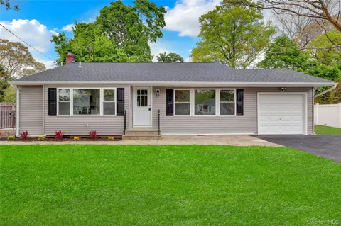 15 Glenwood Lane