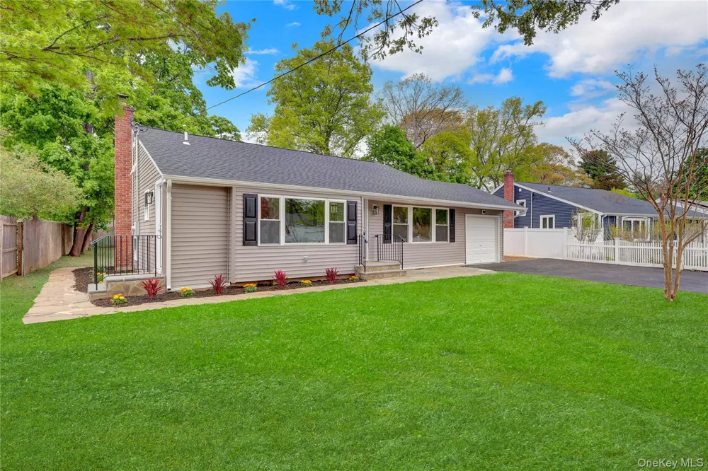 15 Glenwood Lane Huntington, NY 11743