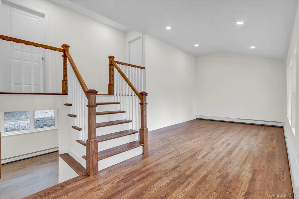15 Glenwood Lane Huntington, NY 11743