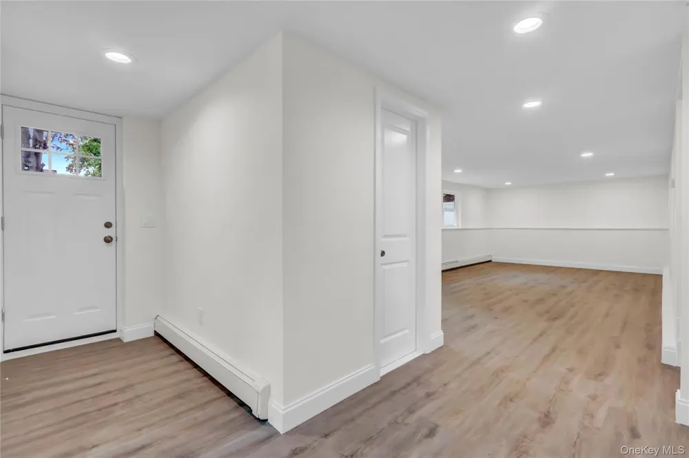 15 Glenwood Lane Huntington, NY 11743