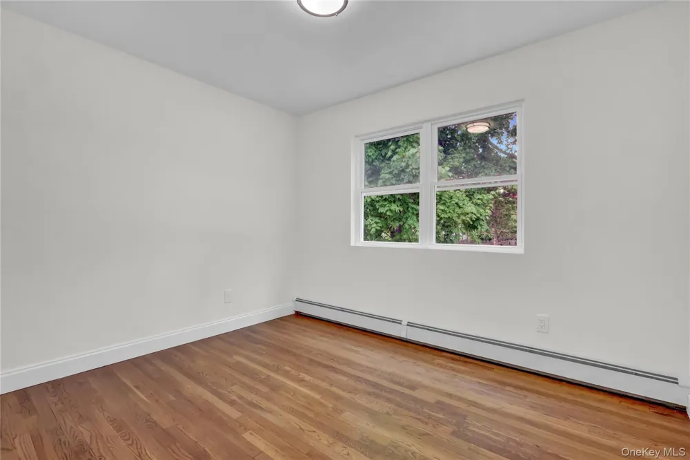 15 Glenwood Lane Huntington, NY 11743