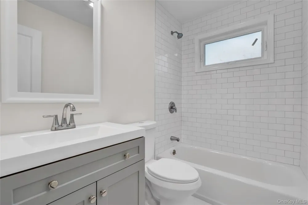 15 Glenwood Lane Huntington, NY 11743