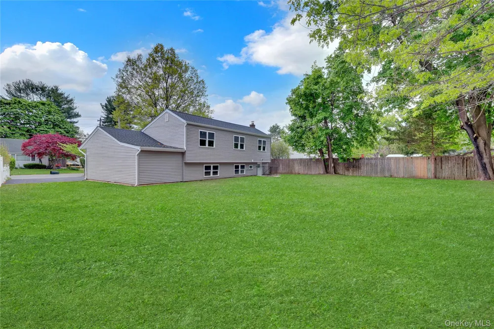 15 Glenwood Lane Huntington, NY 11743
