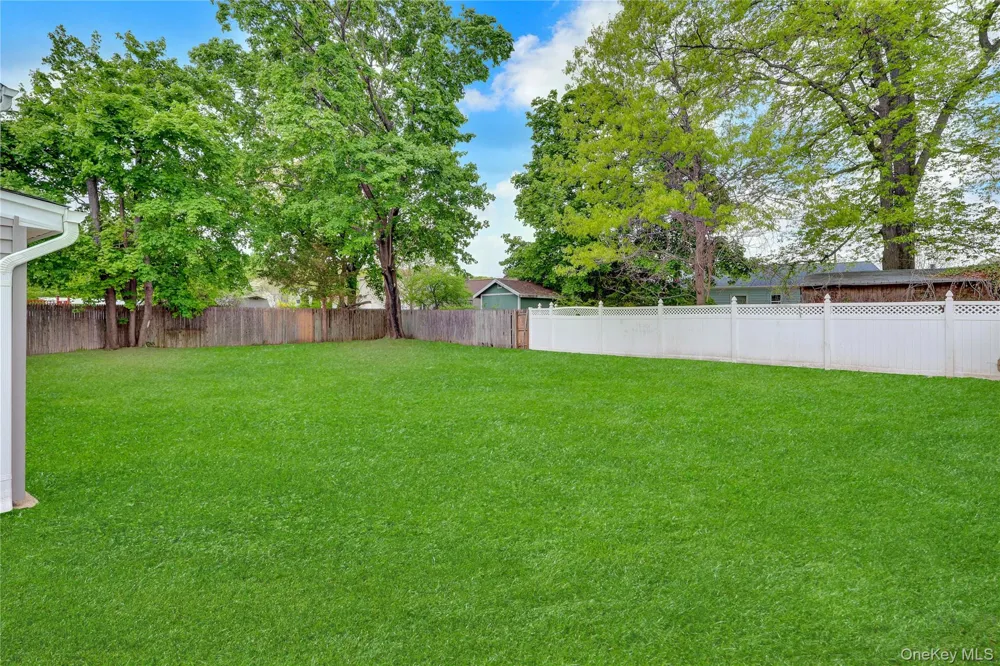 15 Glenwood Lane Huntington, NY 11743