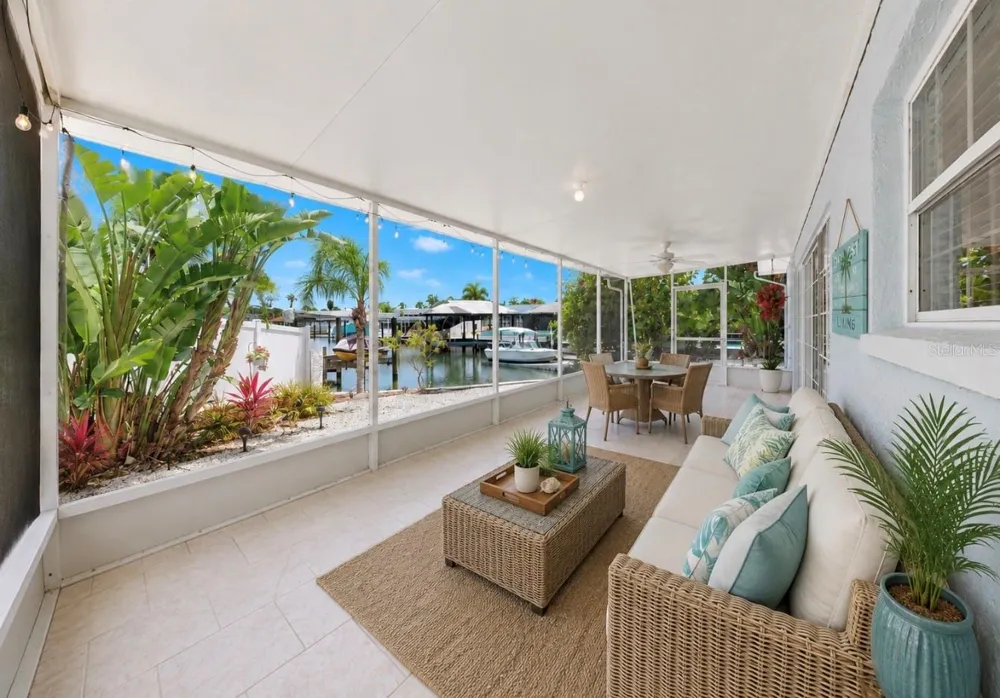 6513 ABACO DRIVE Apollo Beach, FL 33572