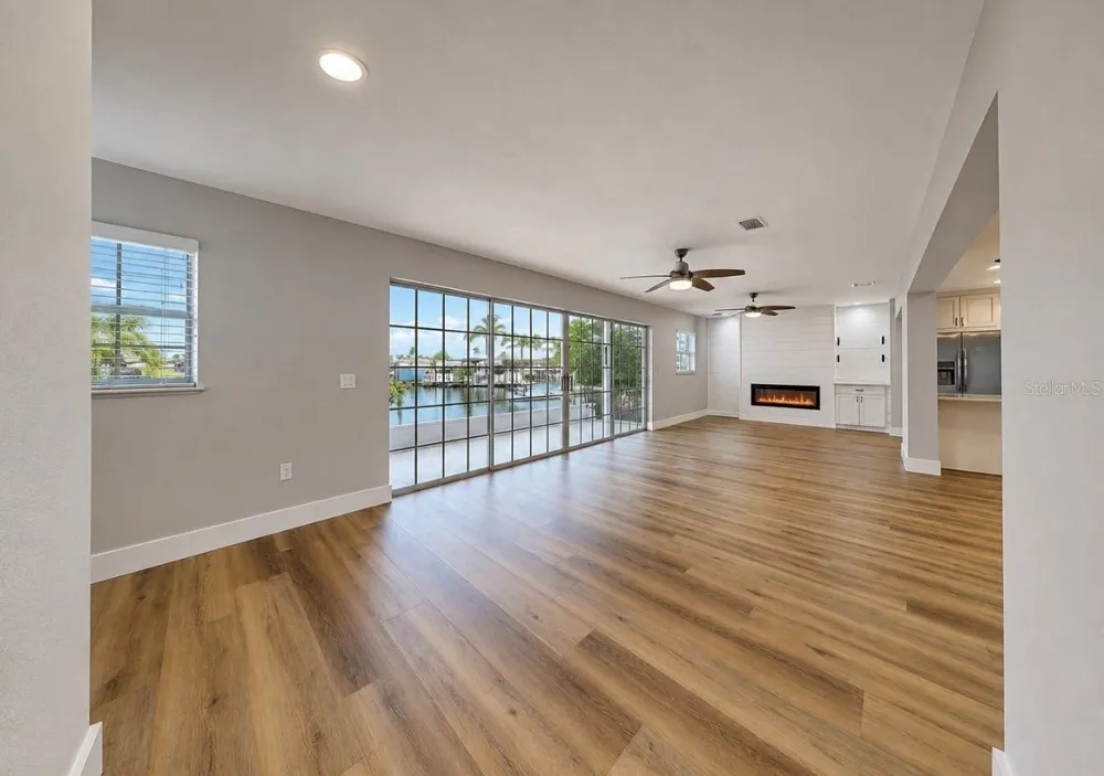 6513 ABACO DRIVE Apollo Beach, FL 33572