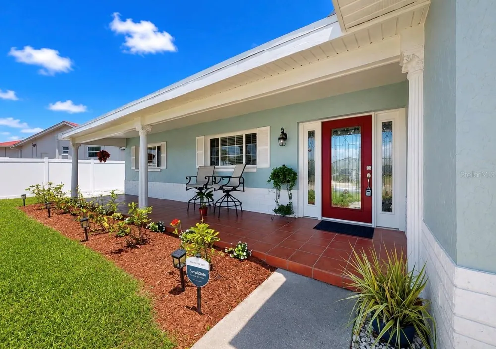 6513 ABACO DRIVE Apollo Beach, FL 33572