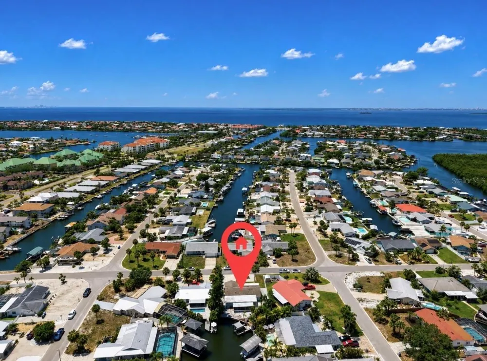 6513 ABACO DRIVE Apollo Beach, FL 33572
