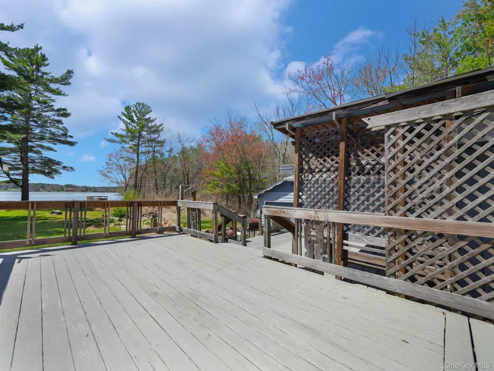 236 Lakeview Drive Road Highland Lake, NY 12743