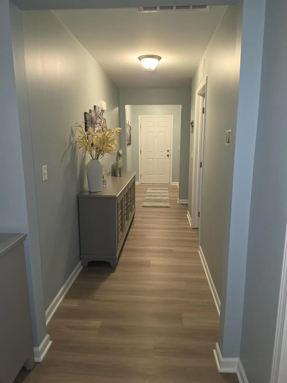 10340 Swan Lake Circle Ypsilanti, MI 48197