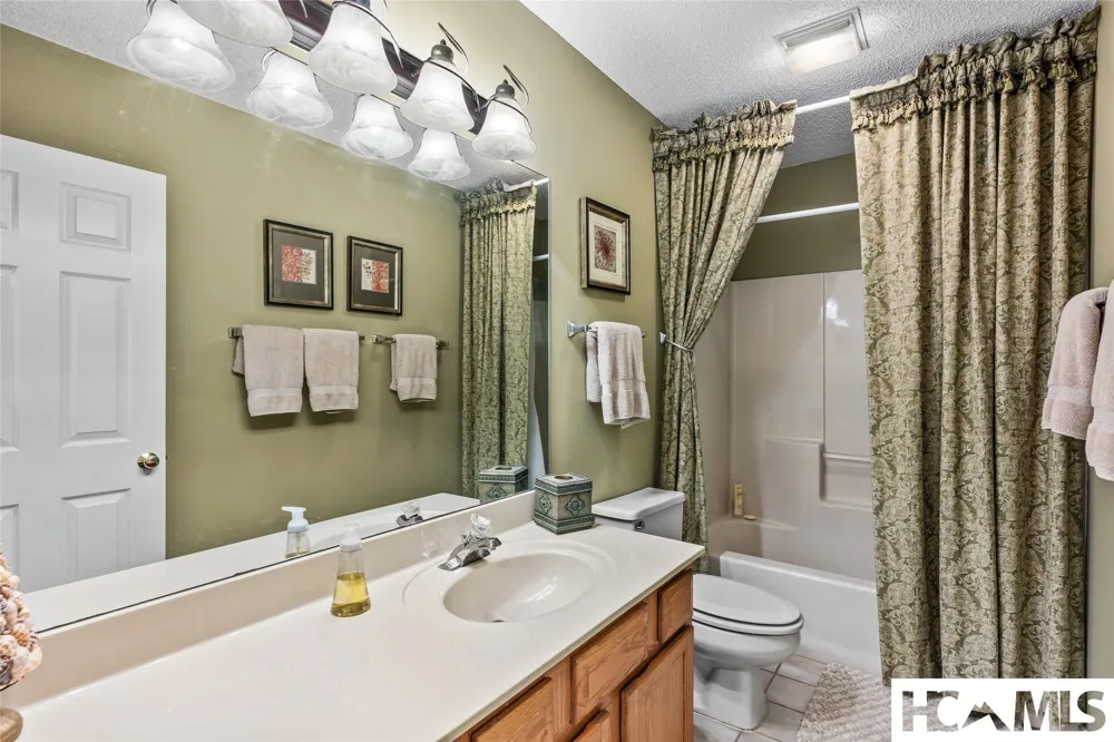 560 Toxaway Court Lake Toxaway, NC 28747