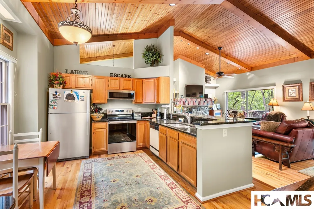 560 Toxaway Court Lake Toxaway, NC 28747