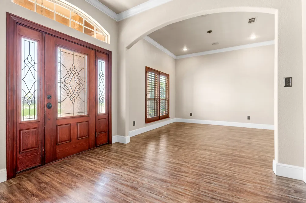 400 E Spurgeon Street Itasca, TX 76055