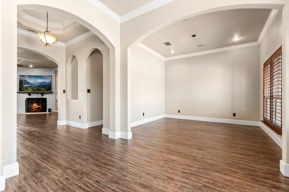400 E Spurgeon Street Itasca, TX 76055