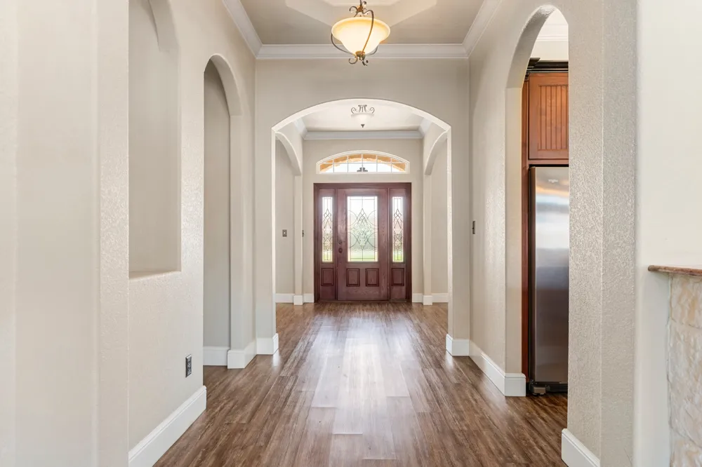 400 E Spurgeon Street Itasca, TX 76055