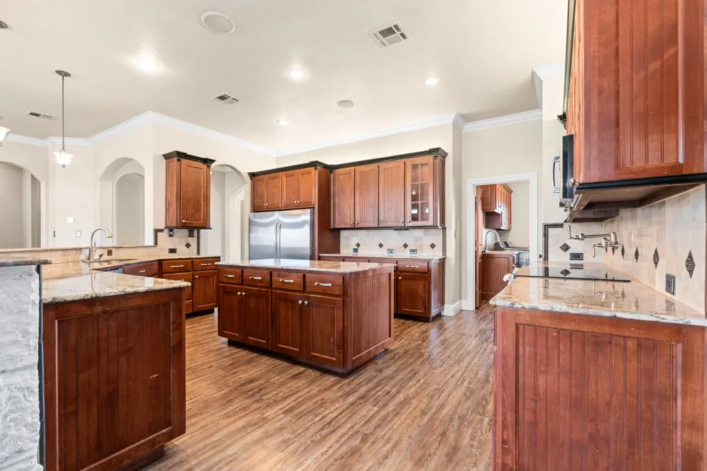 400 E Spurgeon Street Itasca, TX 76055