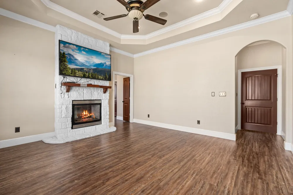 400 E Spurgeon Street Itasca, TX 76055