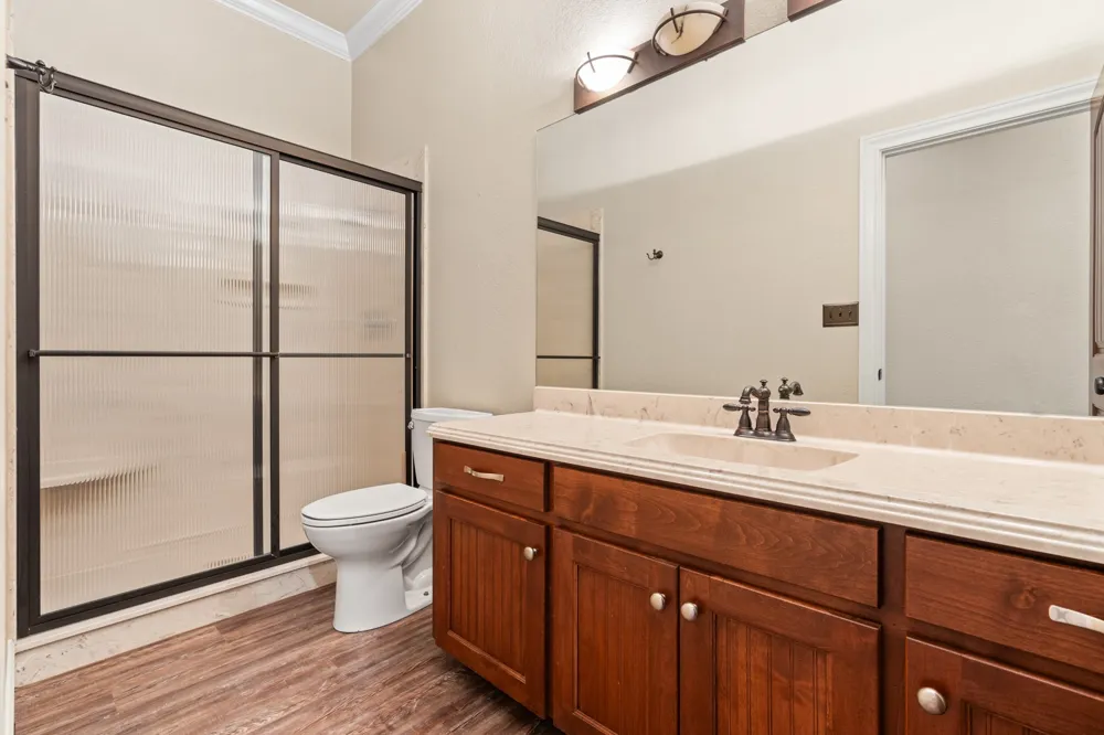 400 E Spurgeon Street Itasca, TX 76055