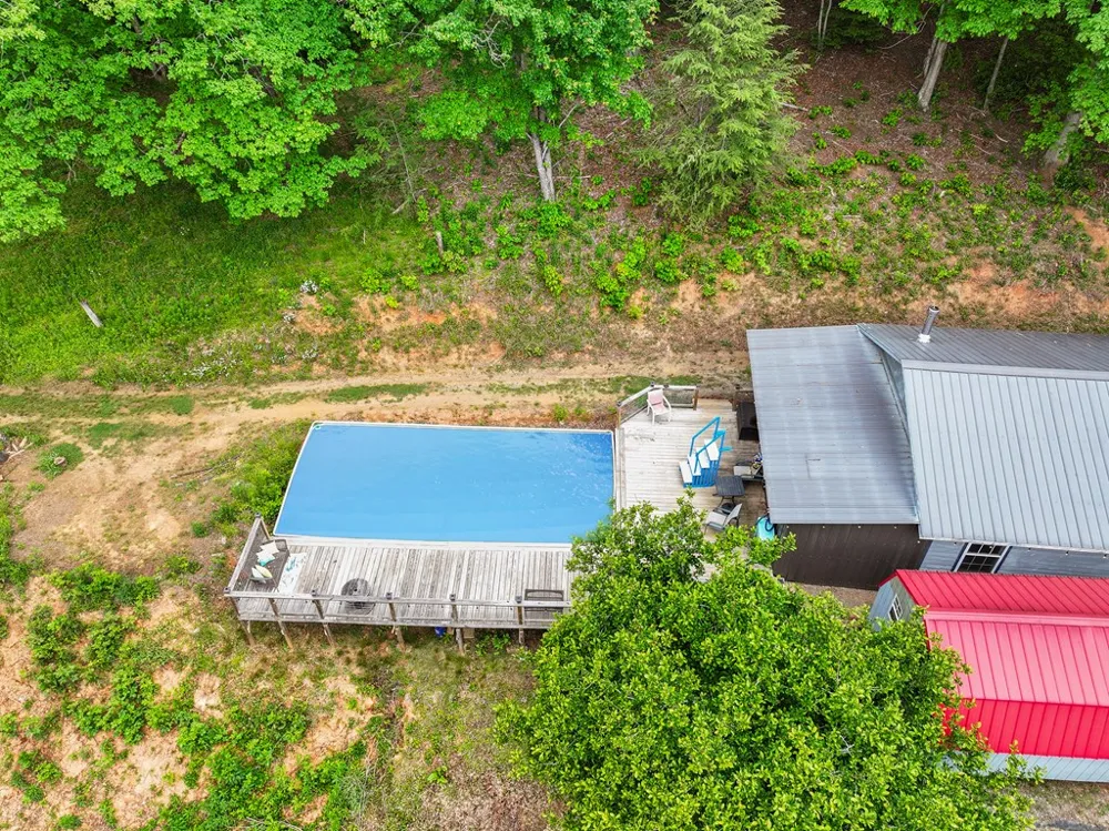 Harris Circle Sylva, NC 28779