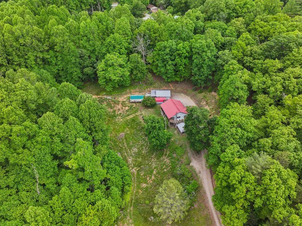 Harris Circle Sylva, NC 28779