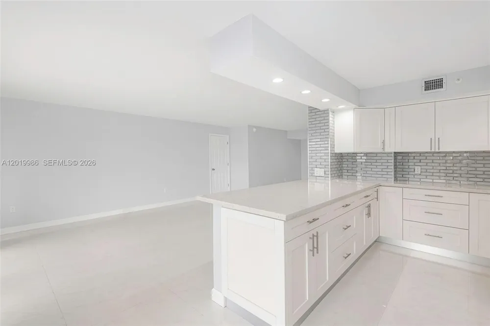 1201 S Ocean Dr #610N Hollywood, FL 33019