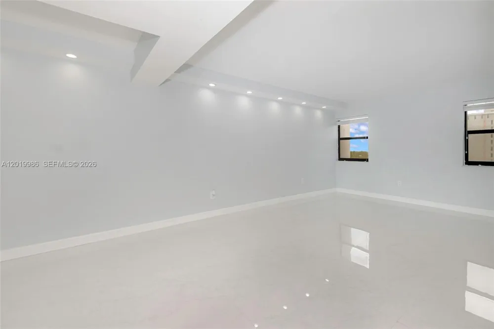 1201 S Ocean Dr #610N Hollywood, FL 33019