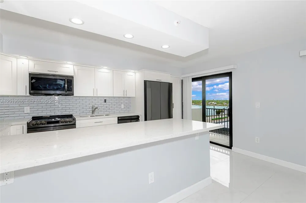 1201 S Ocean Dr #610N Hollywood, FL 33019