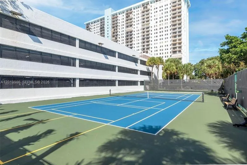 1201 S Ocean Dr #610N Hollywood, FL 33019