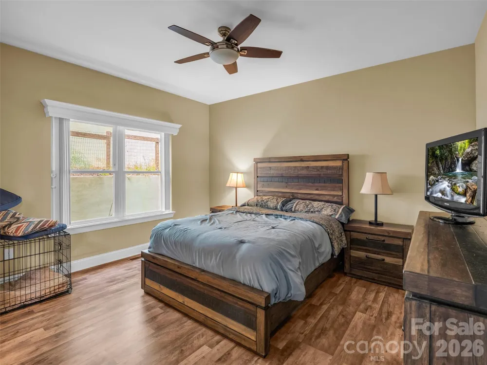 227 Snug Harbor Circle Lake Lure, NC 28746
