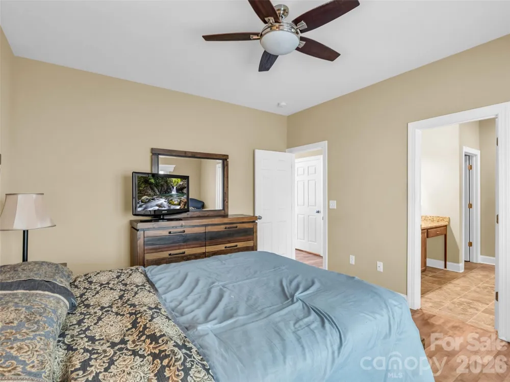 227 Snug Harbor Circle Lake Lure, NC 28746