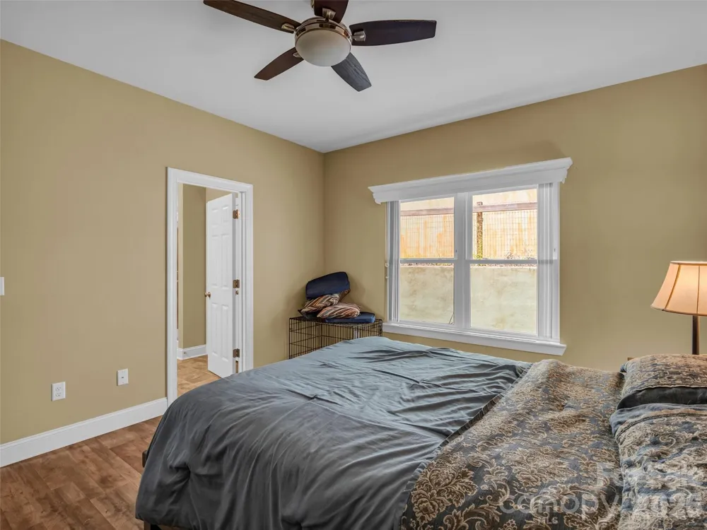 227 Snug Harbor Circle Lake Lure, NC 28746