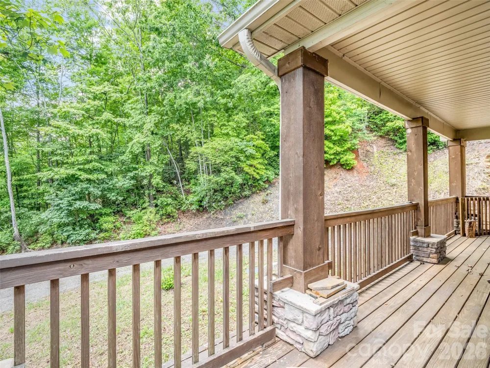 227 Snug Harbor Circle Lake Lure, NC 28746