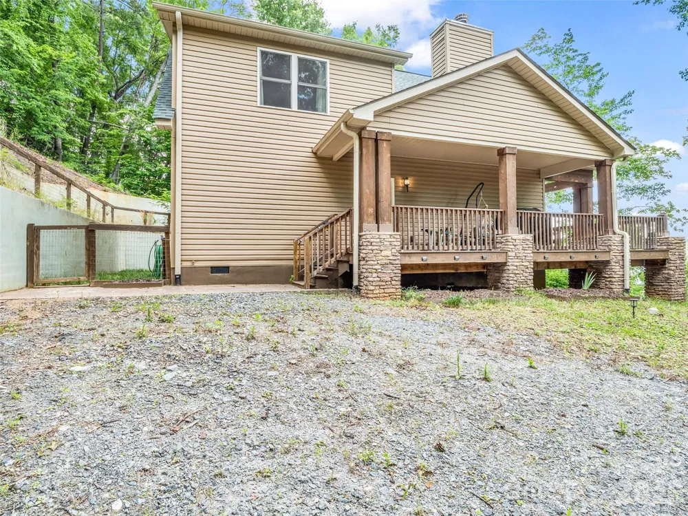 227 Snug Harbor Circle Lake Lure, NC 28746