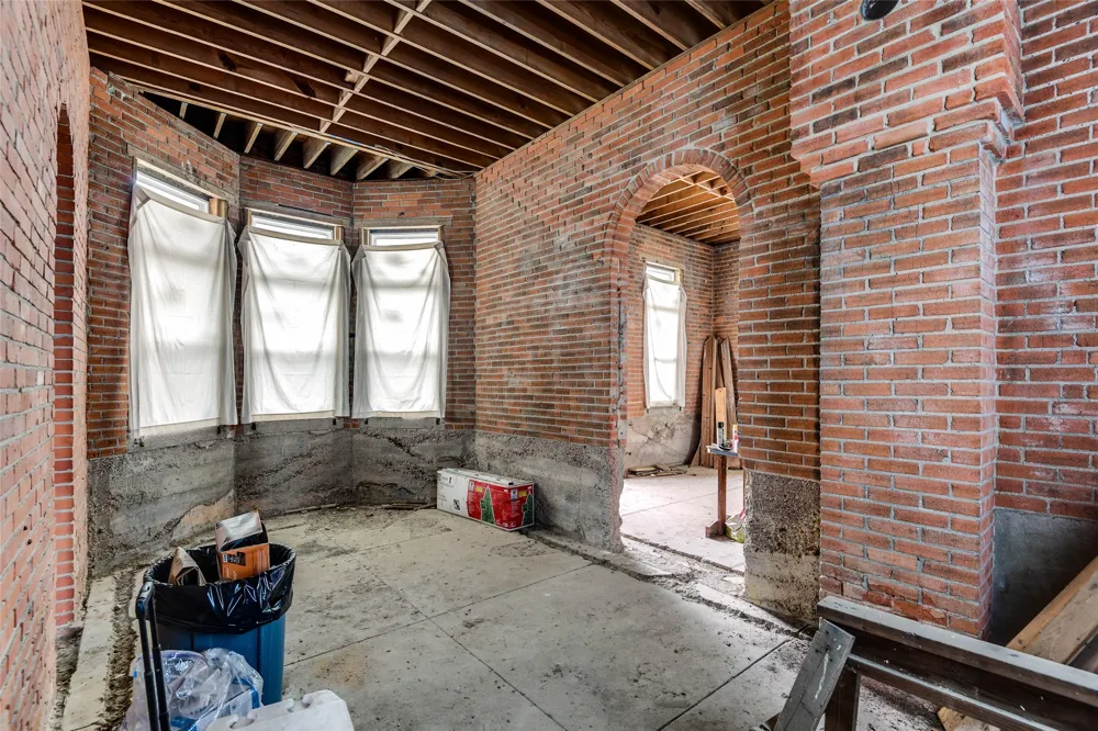 211 Main Street Rosser, TX 75157