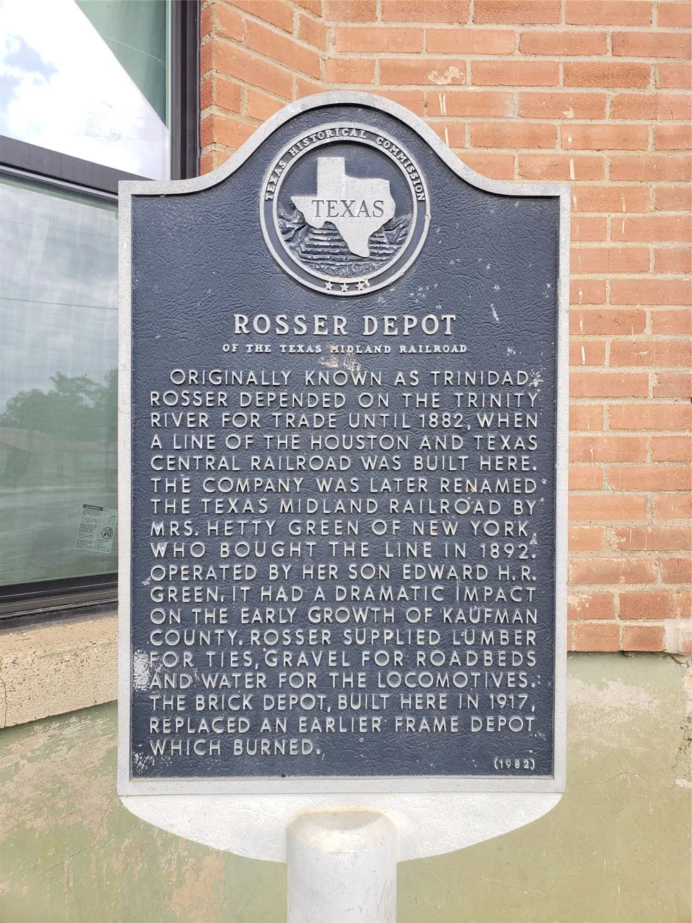 211 Main Street Rosser, TX 75157