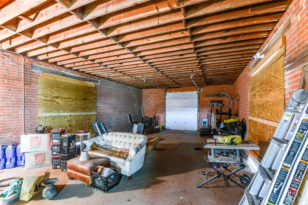 211 Main Street Rosser, TX 75157