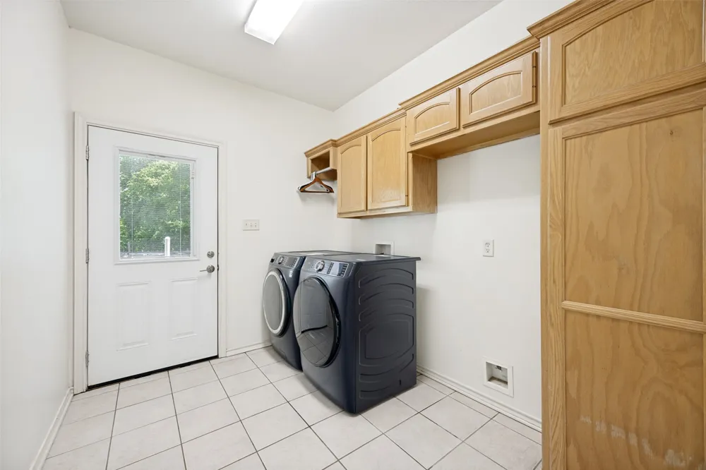 115 County Road 3302 Omaha, TX 75571