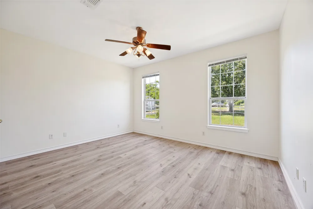 115 County Road 3302 Omaha, TX 75571