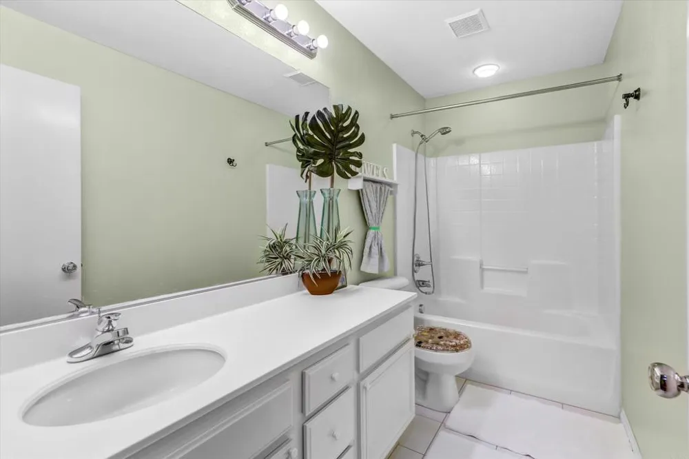 2209 Caminito Turin Chula Vista, CA 91915