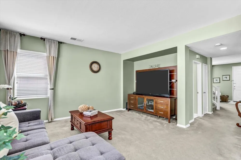 2209 Caminito Turin Chula Vista, CA 91915